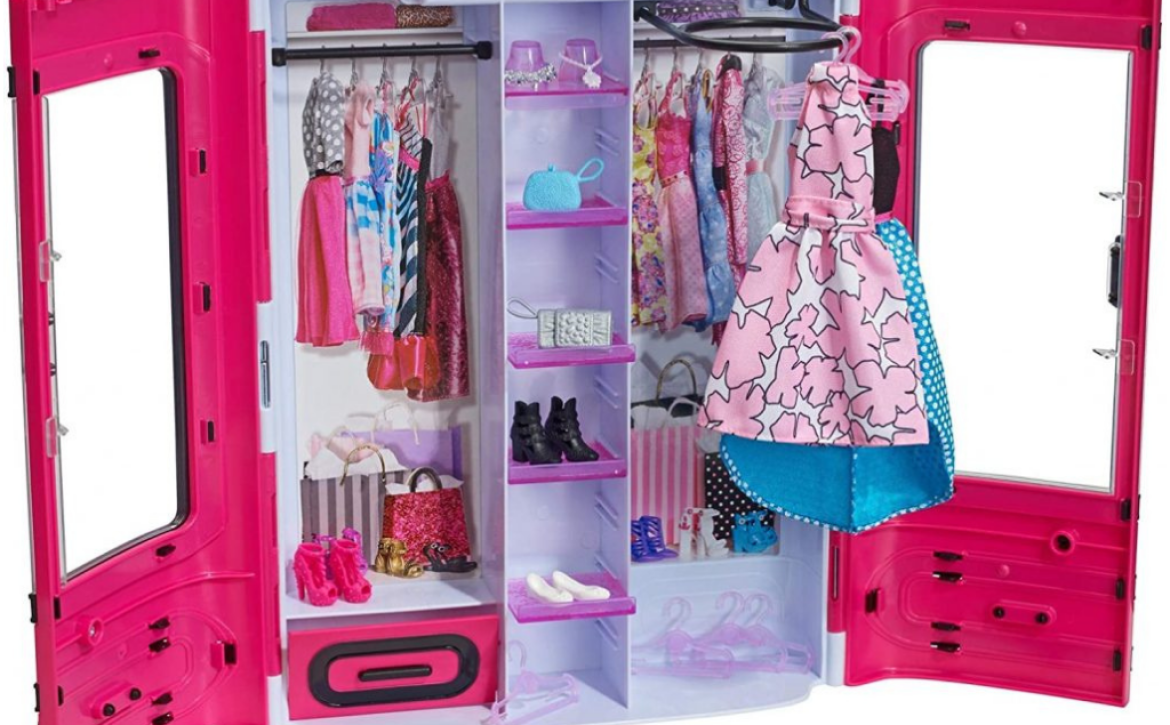 Barbie Fashionista armario