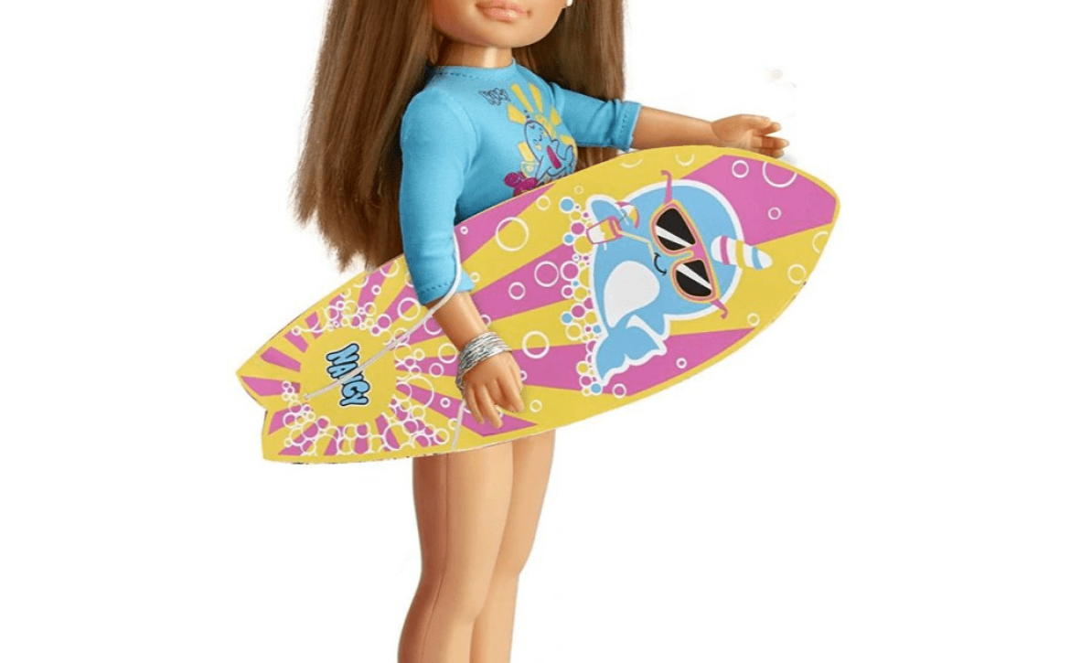 Nancy un dia haciendo surf